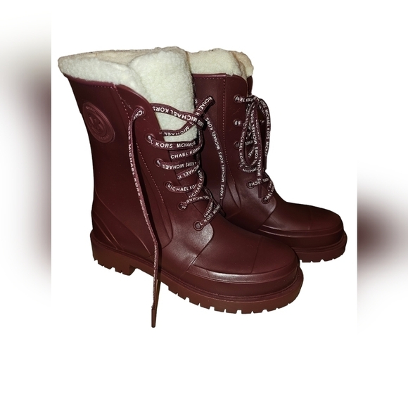 MICHAEL Michael Kors Shoes - *NEW* Michael Kors burgundy rain/snow boots
